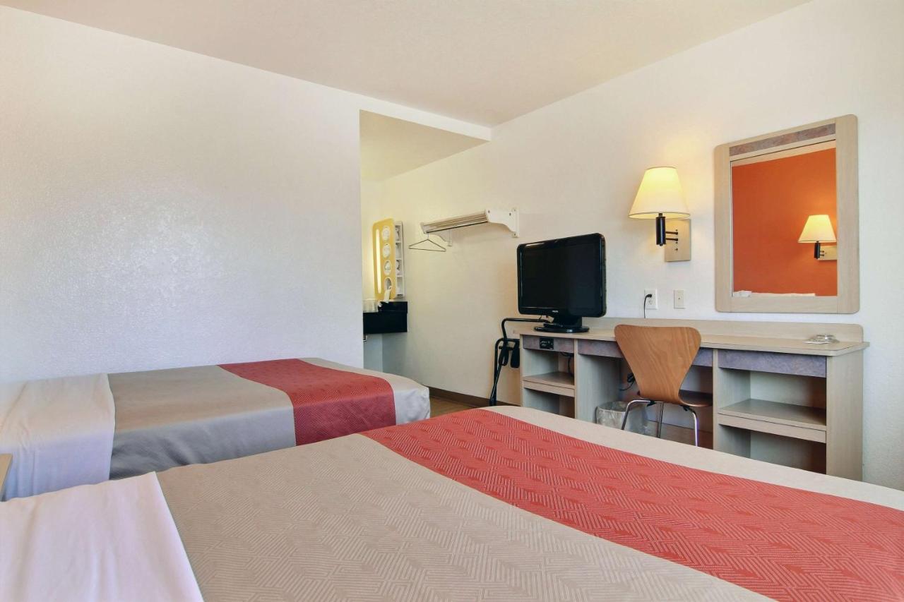 Hotel 6-san Angelo, Tx 2*