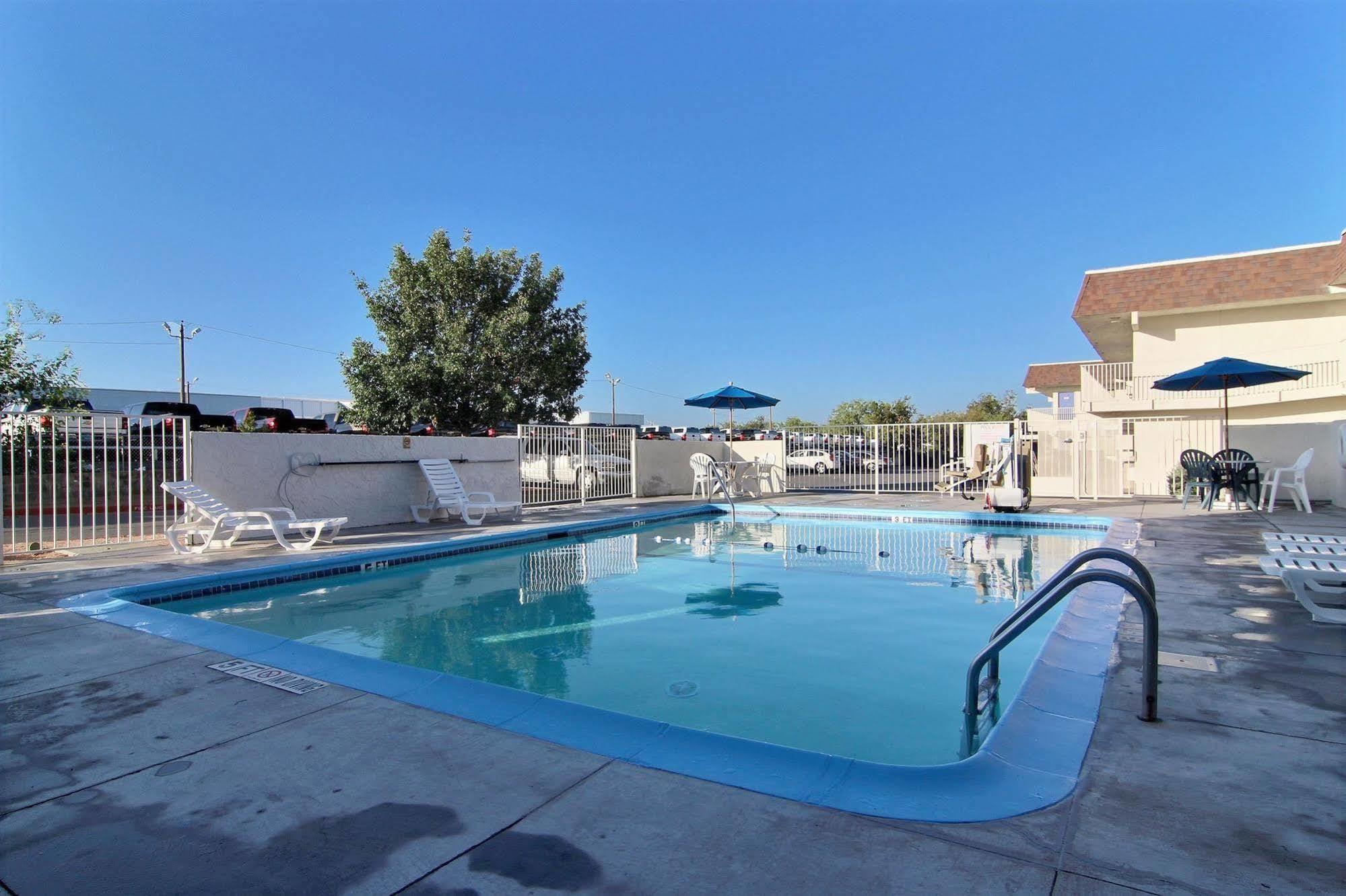 Hotel 6-san Angelo, Tx